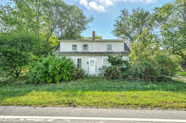 $220,000 | 595 Bangor Road, Benton, ME 04901