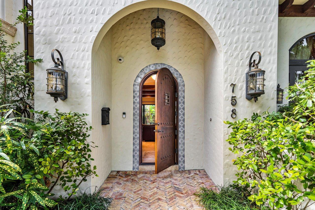 758 Northwest 6th Drive Boca Raton, FL 33486 - Photo 4 of 49 4
