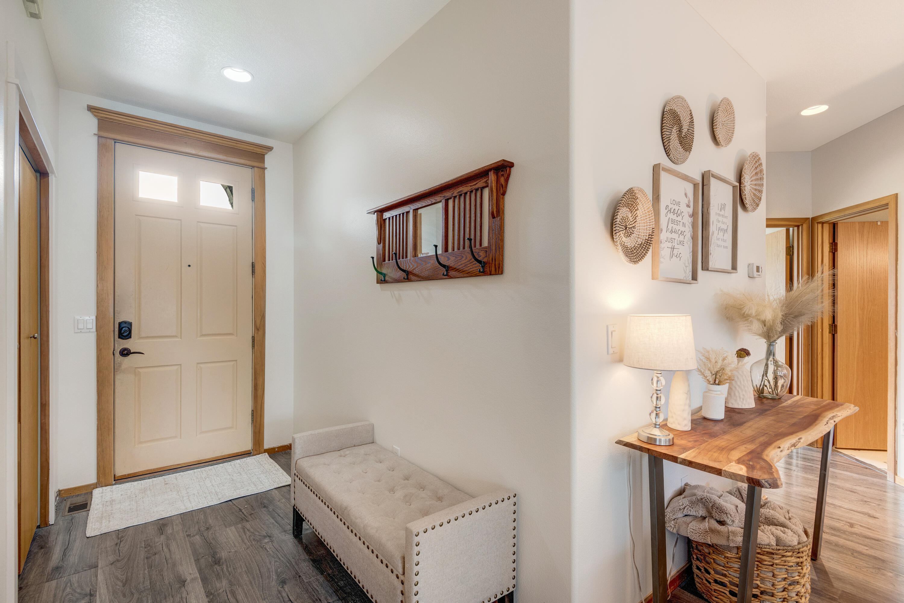 3773 Southwest Timber Avenue Redmond, OR 97756 - Photo 5 of 31 3773 SW Timber Ave - 5