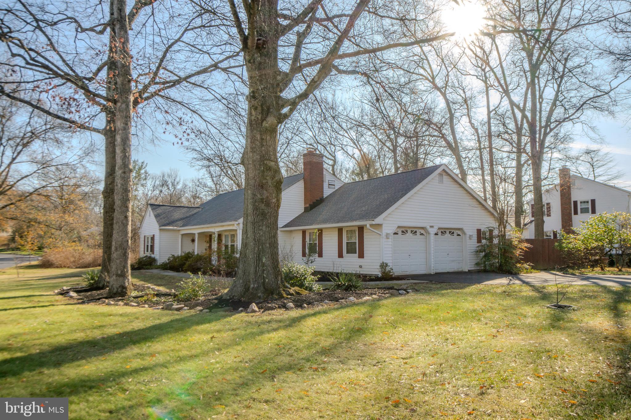9001 Golden Pass Laurel, MD 20708 - Photo 2 of 40 Beautiful 1/2 Acre Corner Lot