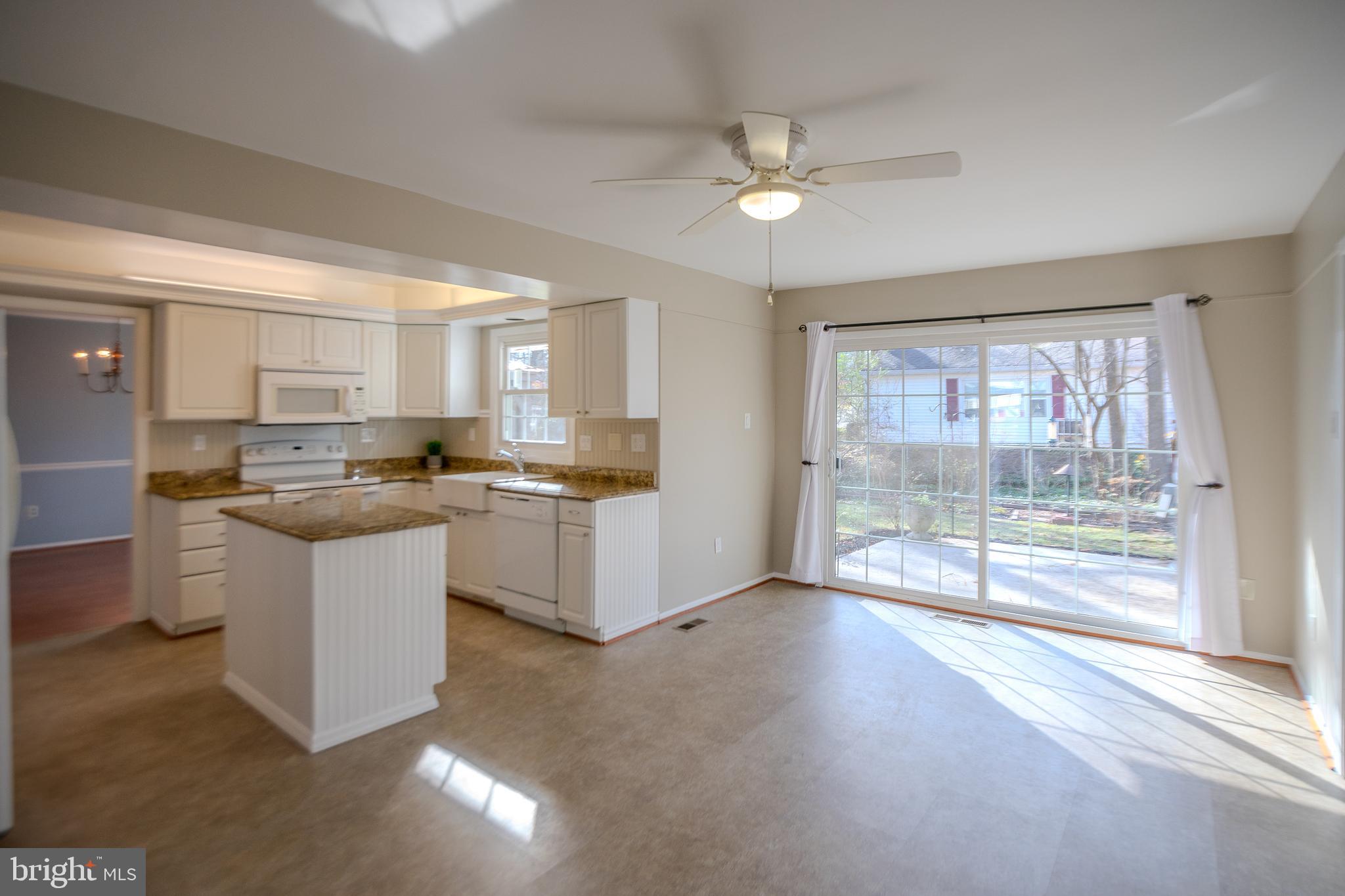 9001 Golden Pass Laurel, MD 20708 - Photo 6 of 40 Kitchen