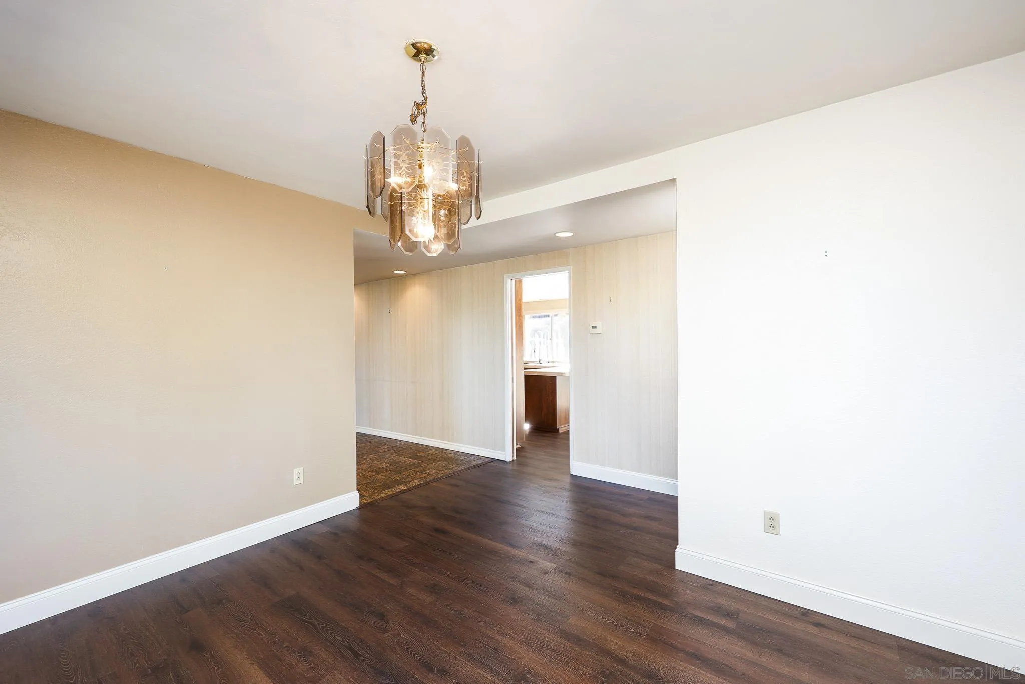 2307 Vista Rodeo Drive El Cajon, CA 92019 - Photo 11 of 48