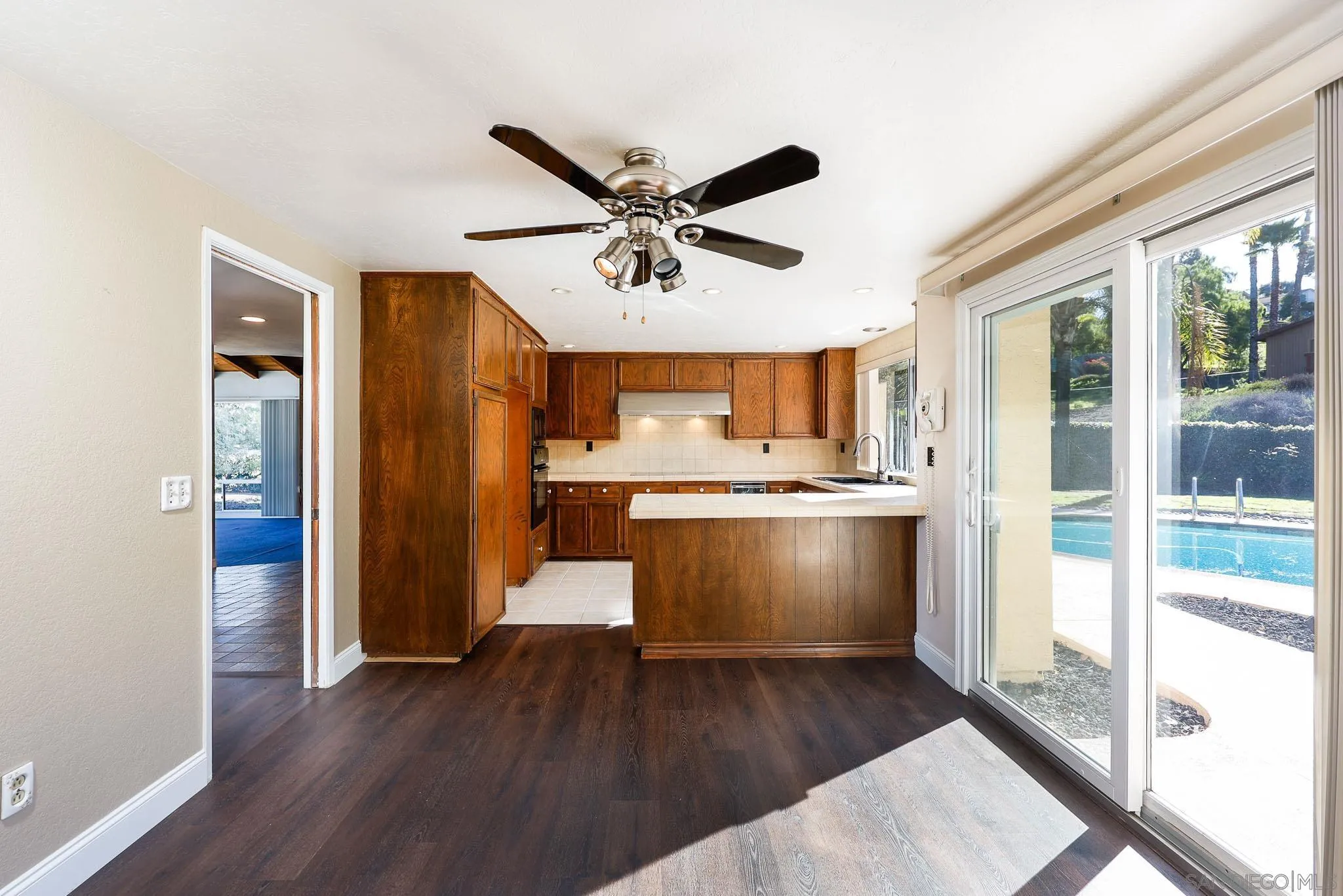 2307 Vista Rodeo Drive El Cajon, CA 92019 - Photo 16 of 48