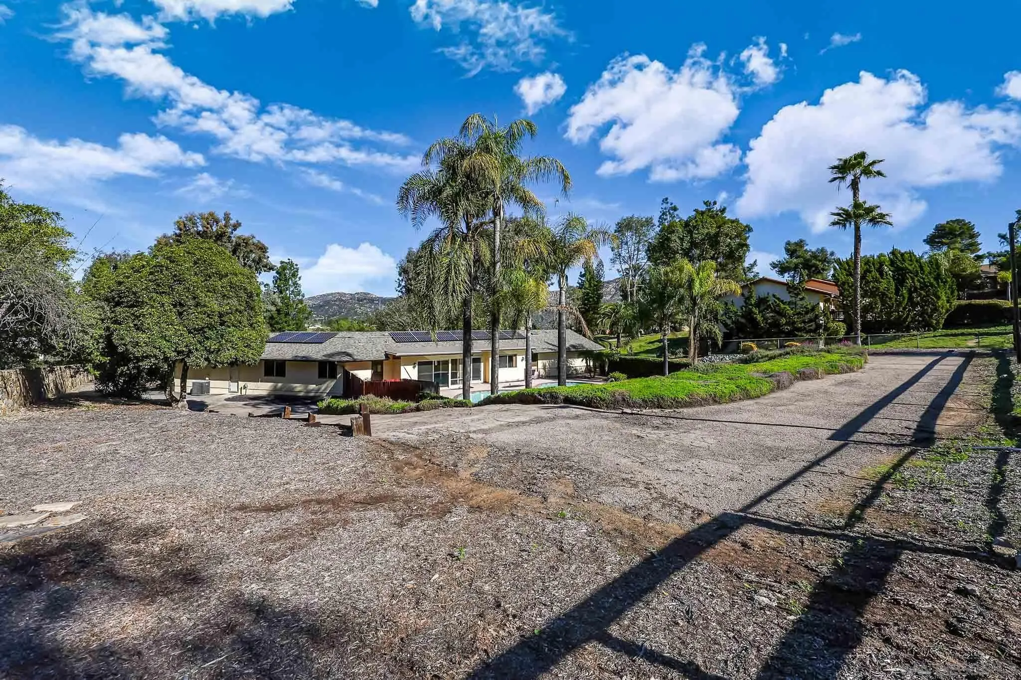 2307 Vista Rodeo Drive El Cajon, CA 92019 - Photo 44 of 48