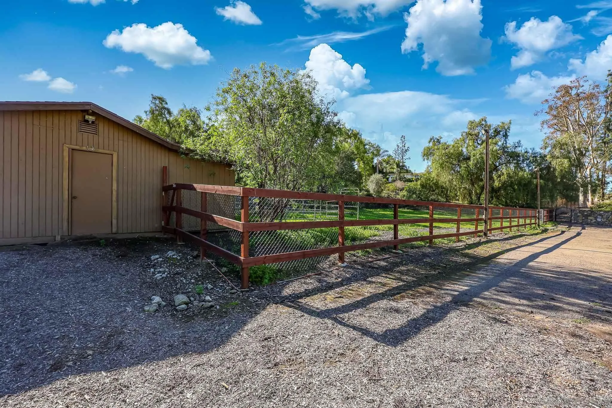 2307 Vista Rodeo Drive El Cajon, CA 92019 - Photo 46 of 48
