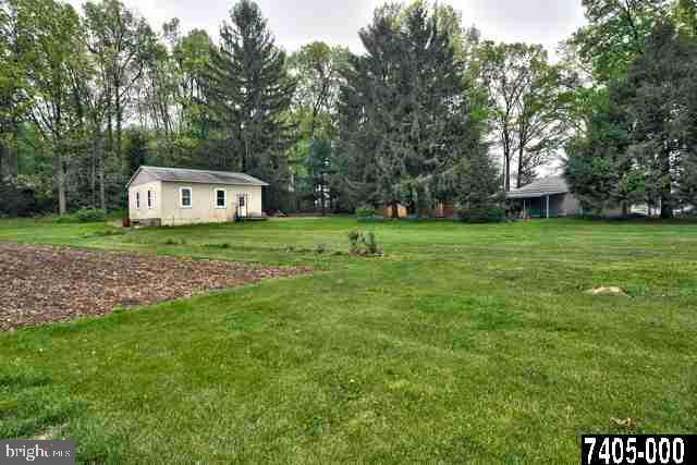 2335 Myers Road Spring Grove, PA 17362 - Photo 6 of 25
