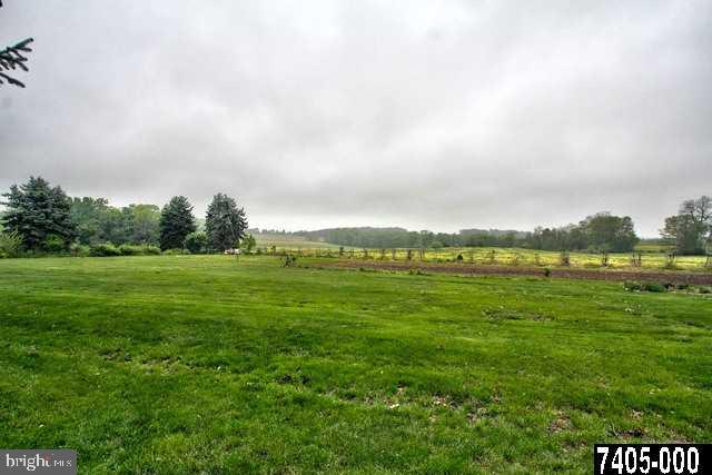 2335 Myers Road Spring Grove, PA 17362 - Photo 7 of 25