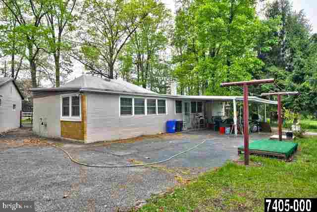 2335 Myers Road Spring Grove, PA 17362 - Photo 10 of 25