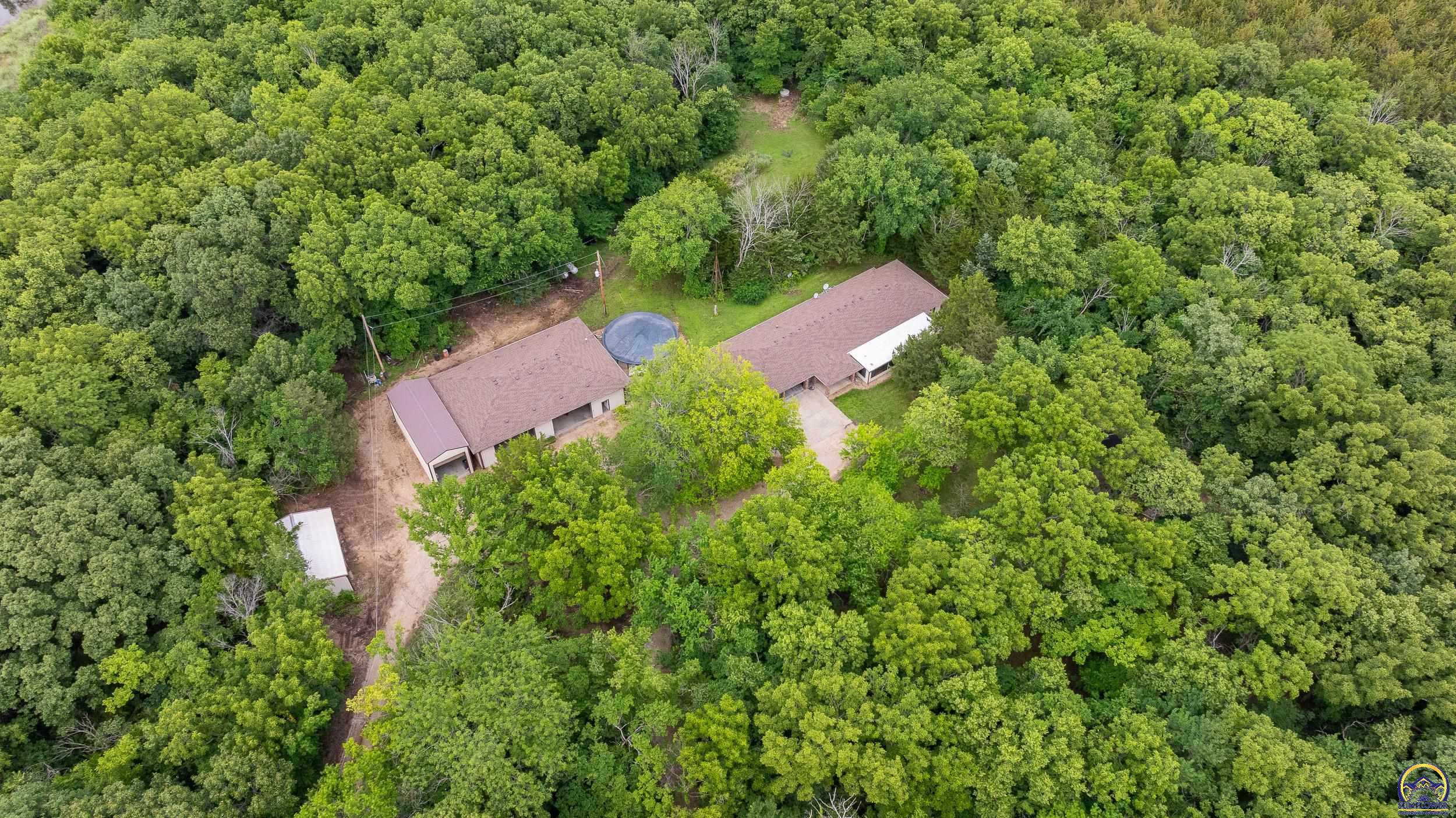 1757 Buck Creek Road Perry, KS 66073 - Photo 12 of 90