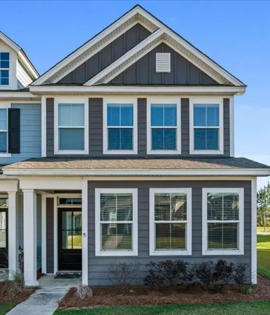 $313,500 | 612 Ravensridge Lane, Moncks Corner, SC 29461