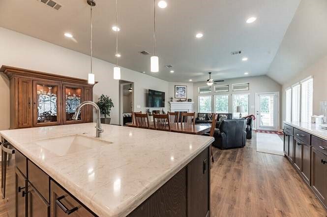 338 Mistletoe Ridge Montgomery, TX 77316 - Photo 6 of 22
