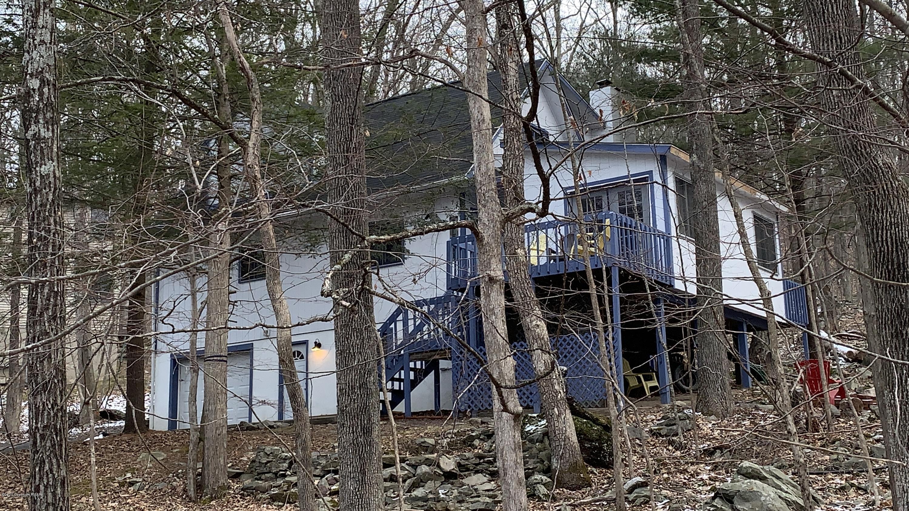 4313 Winchester Way Bushkill, PA 18324 - Photo 1 of 43 Photo Jan 10, 8 41 21 AM