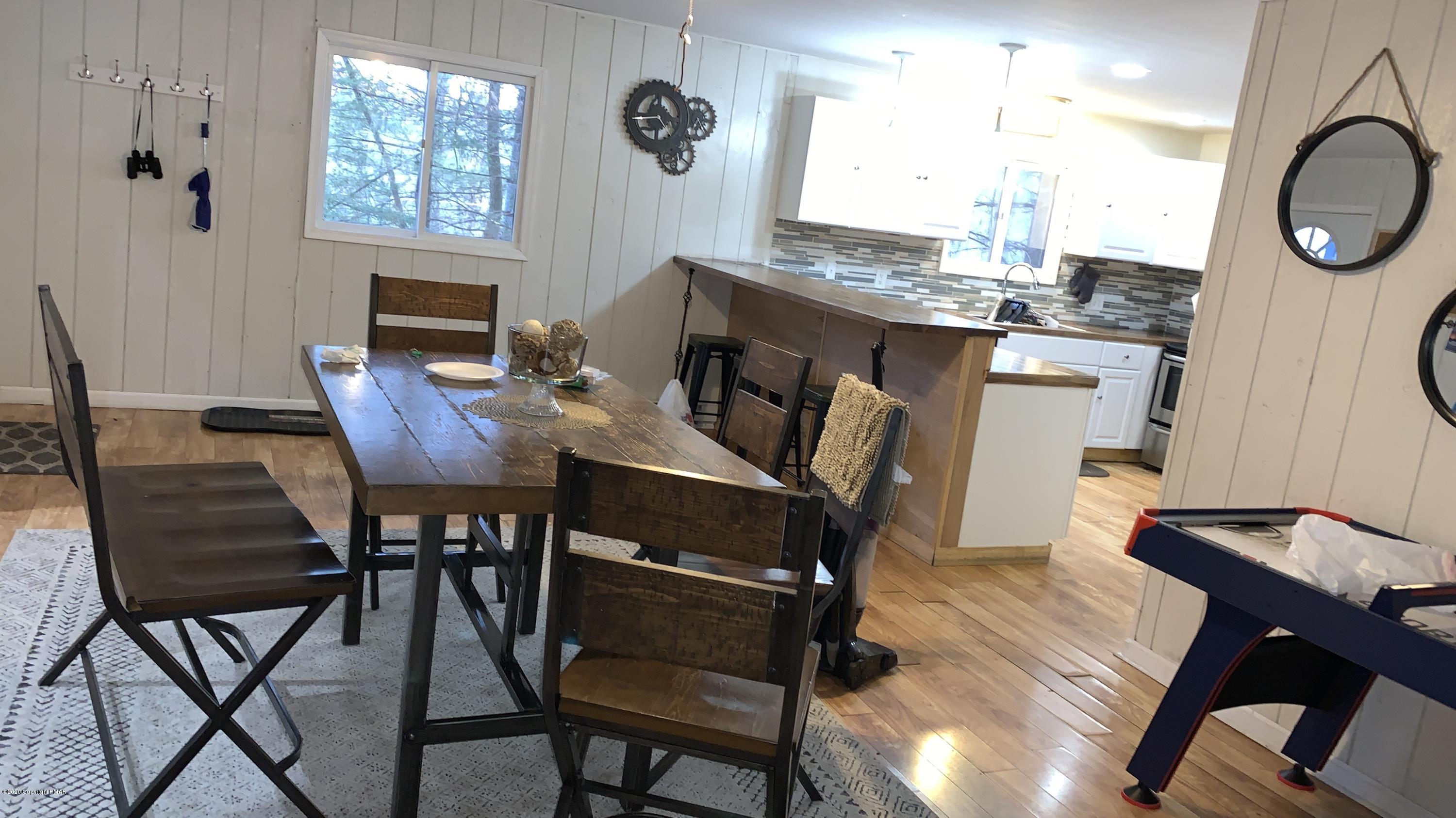 4313 Winchester Way Bushkill, PA 18324 - Photo 19 of 43 Photo Jan 10, 8 56 44 AM
