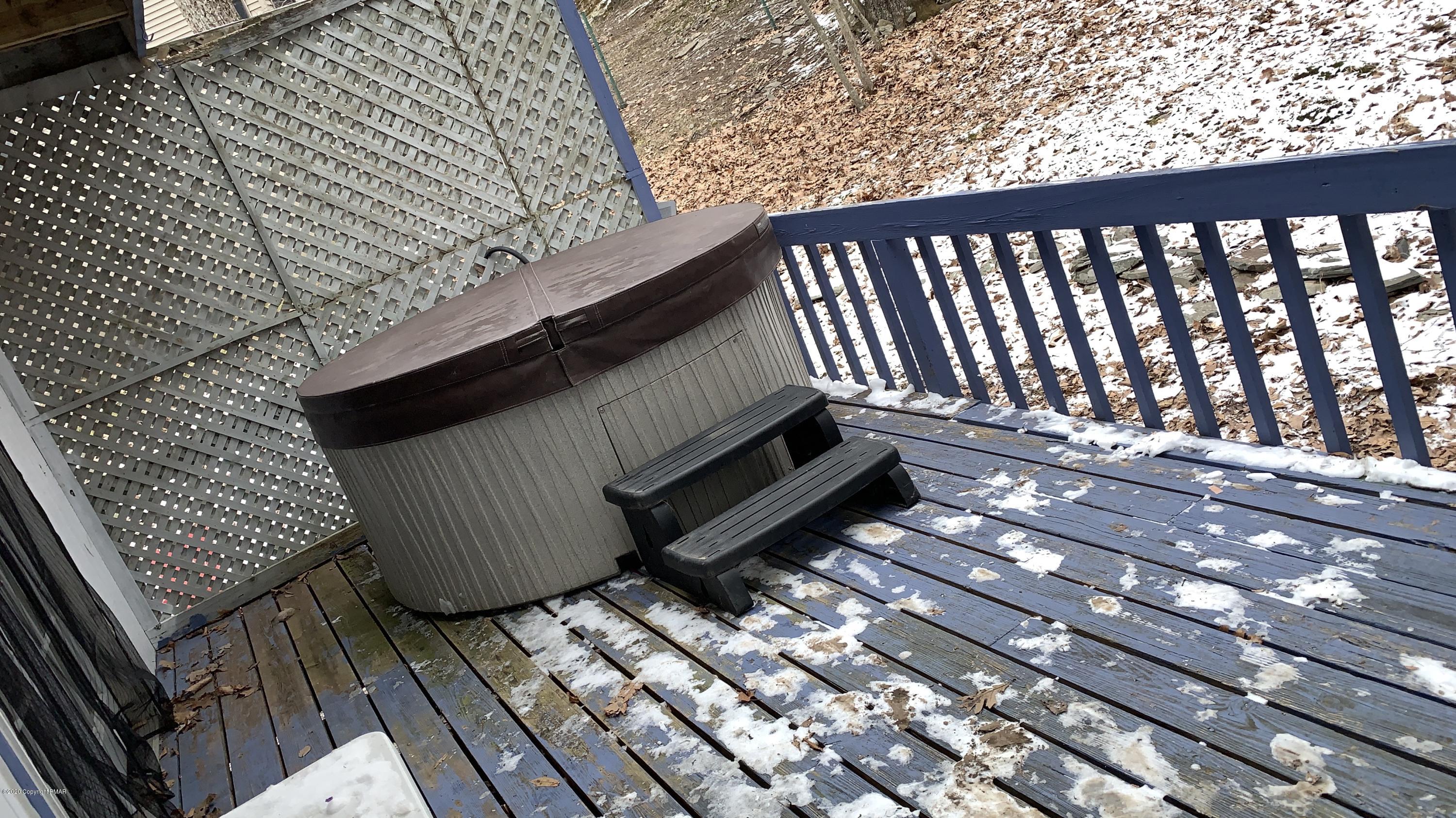 4313 Winchester Way Bushkill, PA 18324 - Photo 36 of 43 Photo Jan 10, 9 05 10 AM