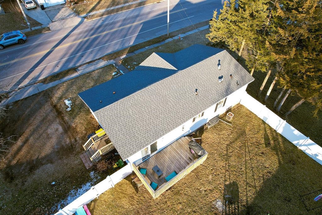 818 East State Street Mauston, WI 53948 - Photo 32 of 41