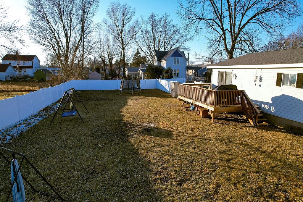 818 East State Street Mauston, WI 53948 - Photo 35 of 41