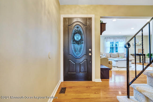 39 Kingsley Way Freehold, NJ 07728 - Photo 2 of 24 a view of living room
