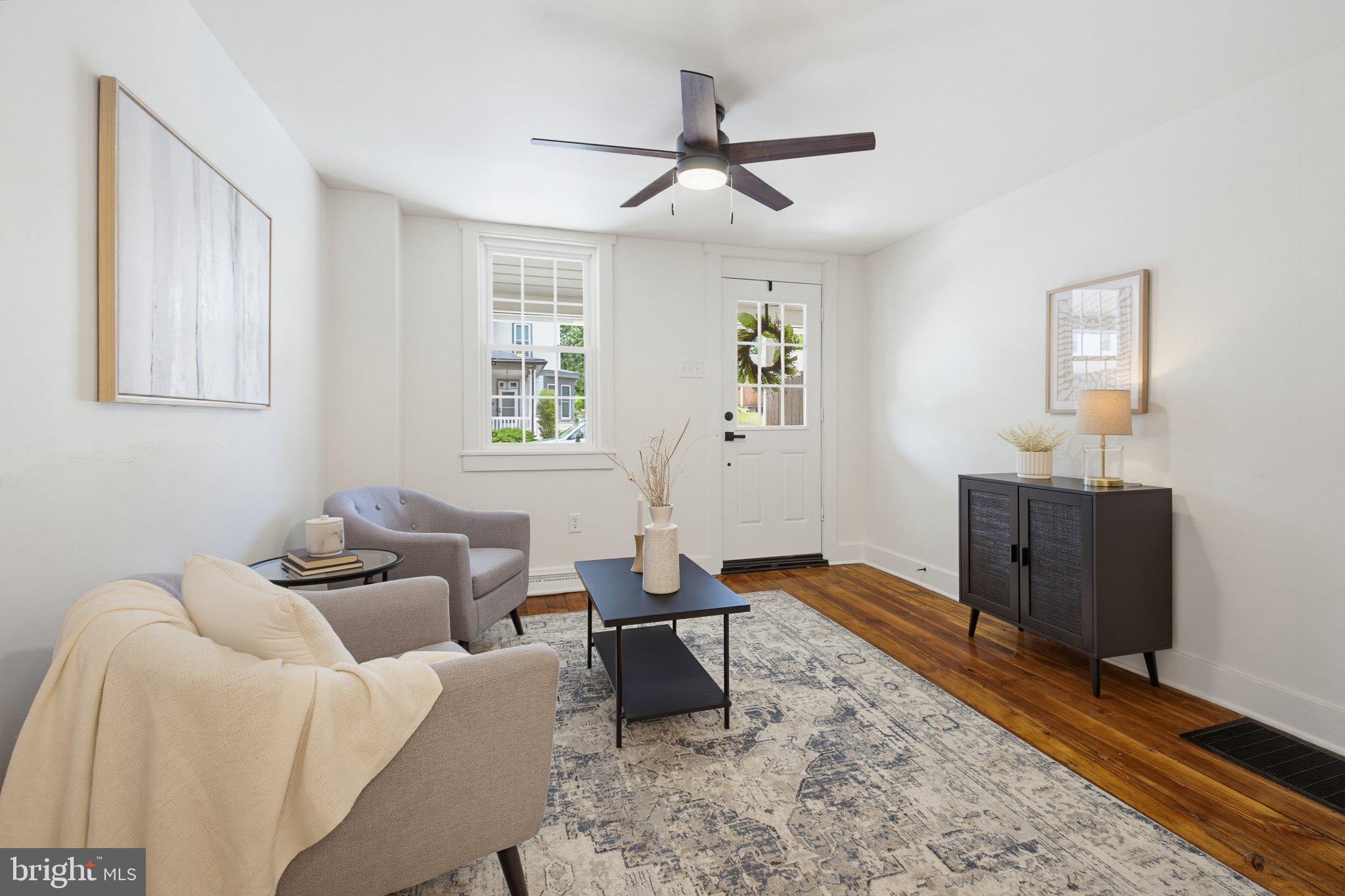 16 North Locust Street Lititz, PA 17543 - Photo 8 of 34 Living Room