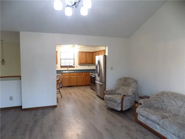 $215,000 | 105 Jefferson Street, Pomona, KS 66076