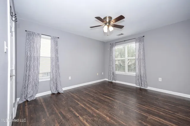 $234,000 | 2421 Beachview Drive, Unit H2, Ocean Springs, MS 39564