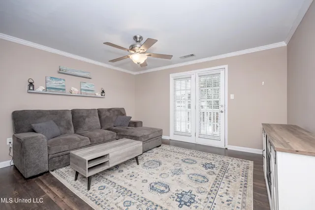 $234,000 | 2421 Beachview Drive, Unit H2, Ocean Springs, MS 39564