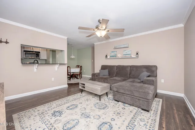 $234,000 | 2421 Beachview Drive, Unit H2, Ocean Springs, MS 39564