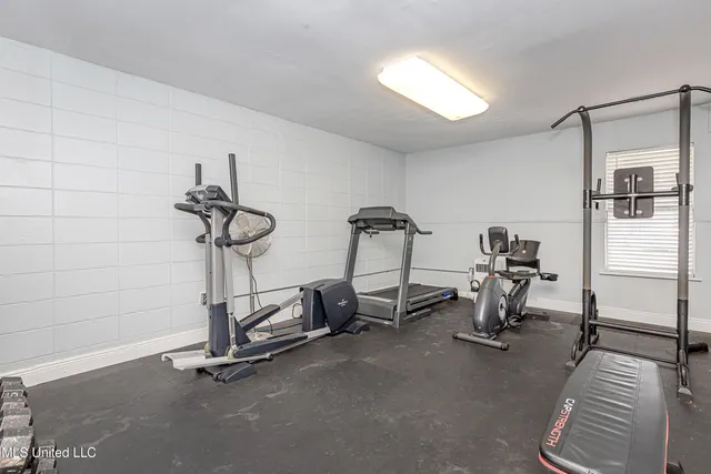 $234,000 | 2421 Beachview Drive, Unit H2, Ocean Springs, MS 39564