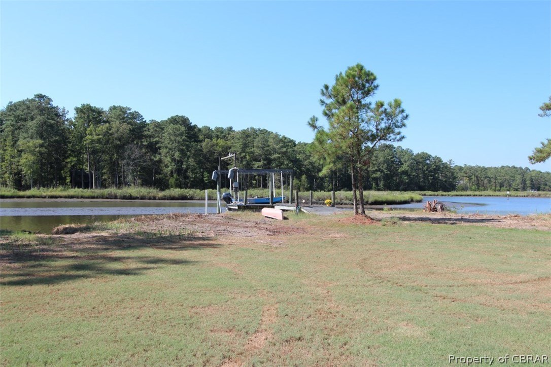 7910 O Neil Road Gloucester, VA 23061 - Photo 3 of 30