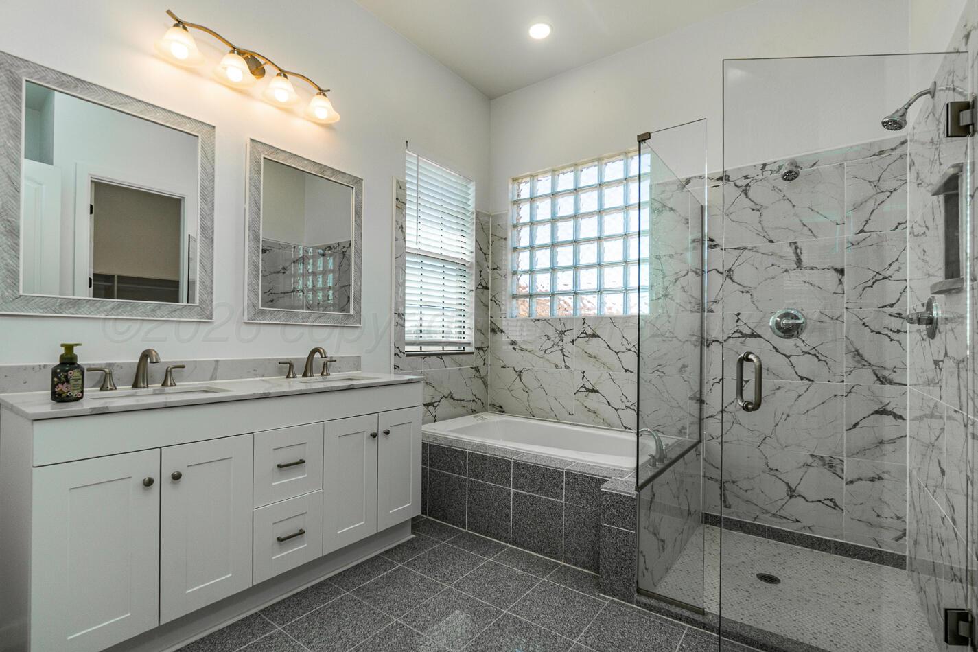 13633 Ariana Road Amarillo, TX 79124 - Photo 22 of 42 Primary En Suite Bath