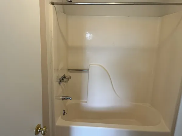 $248,000 | 222 Edgewood Drive, Hendersonville, TN 37075