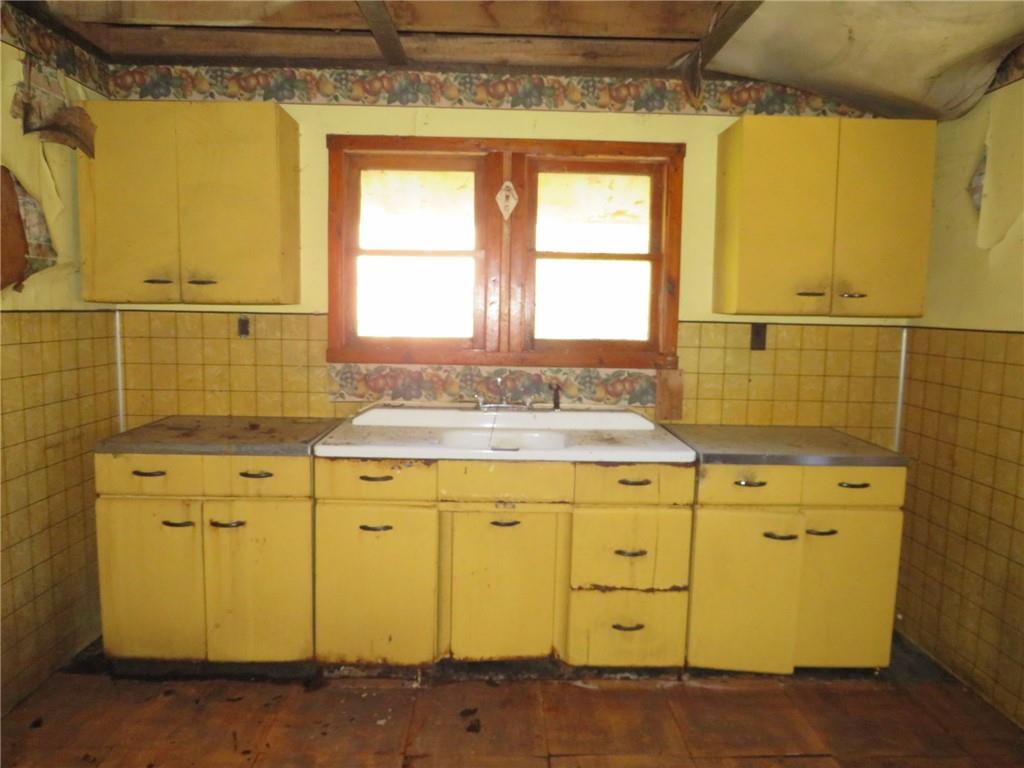 154 Ice House Road Latrobe, PA 15650 - Photo 23 of 37 Gallery Image 23