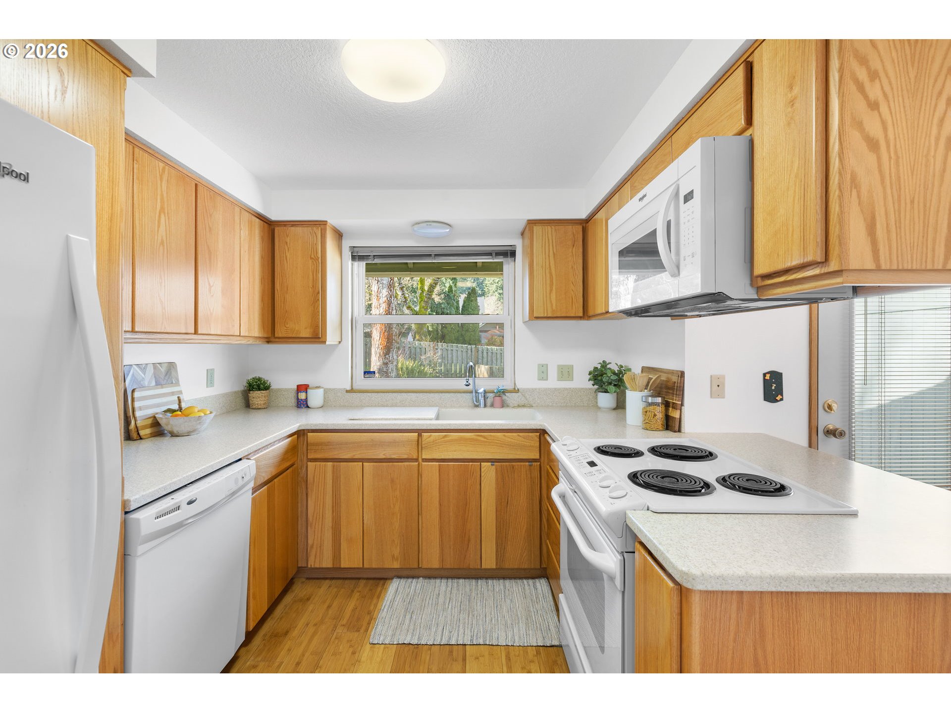 6445 Southwest 152nd Avenue Beaverton, OR 97007 - Photo 12 of 30 Kitchen