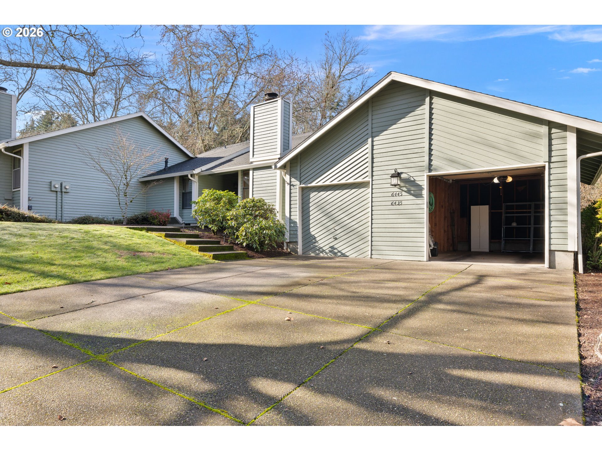 6445 Southwest 152nd Avenue Beaverton, OR 97007 - Photo 28 of 30 Garage