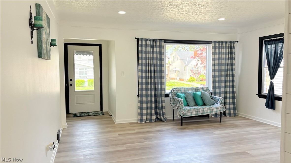 3321 Ralph Avenue Cleveland, OH 44109 - Photo 2 of 40 Gallery Image 2