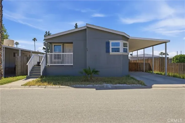 $118,500 | 4401 Hughes Lane, Unit 36, Bakersfield, CA 93301