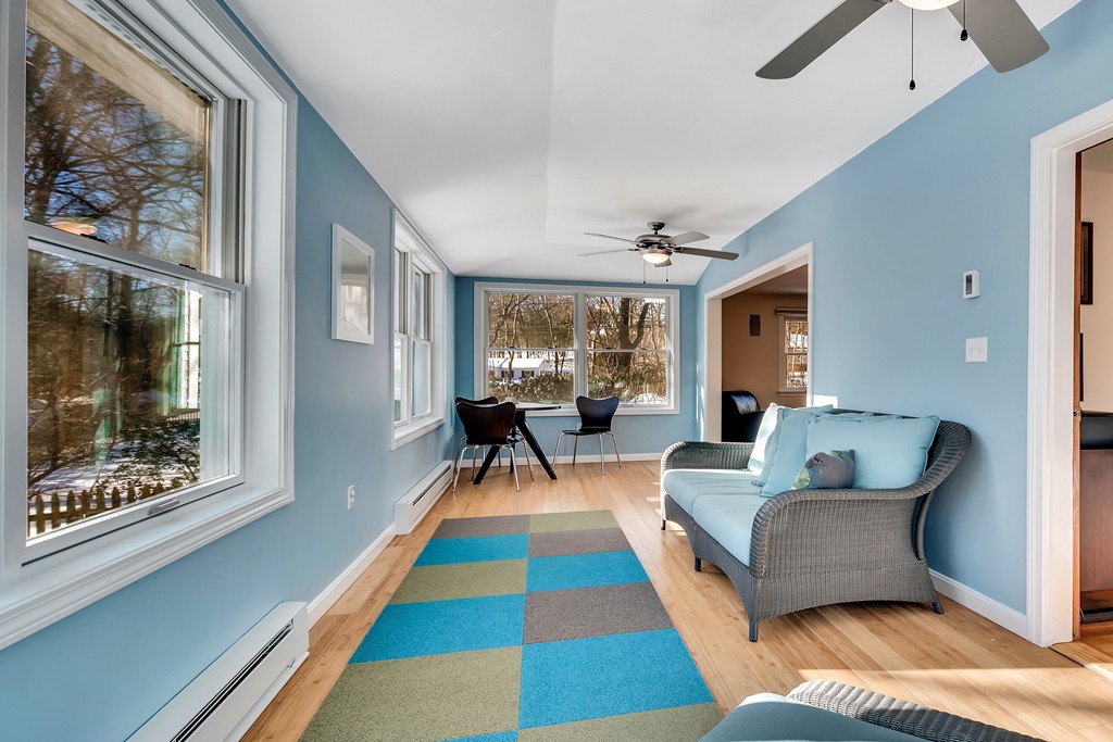 72 Concord Road Acton, MA 01720 - Photo 5 of 30
