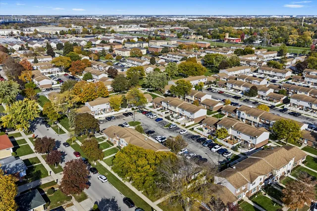 $299,000 | 213 Prospect Avenue, Wood Dale, IL 60191