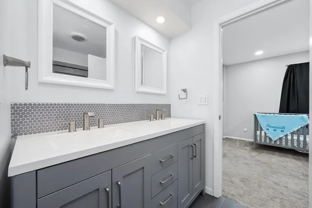 $299,000 | 213 Prospect Avenue, Wood Dale, IL 60191