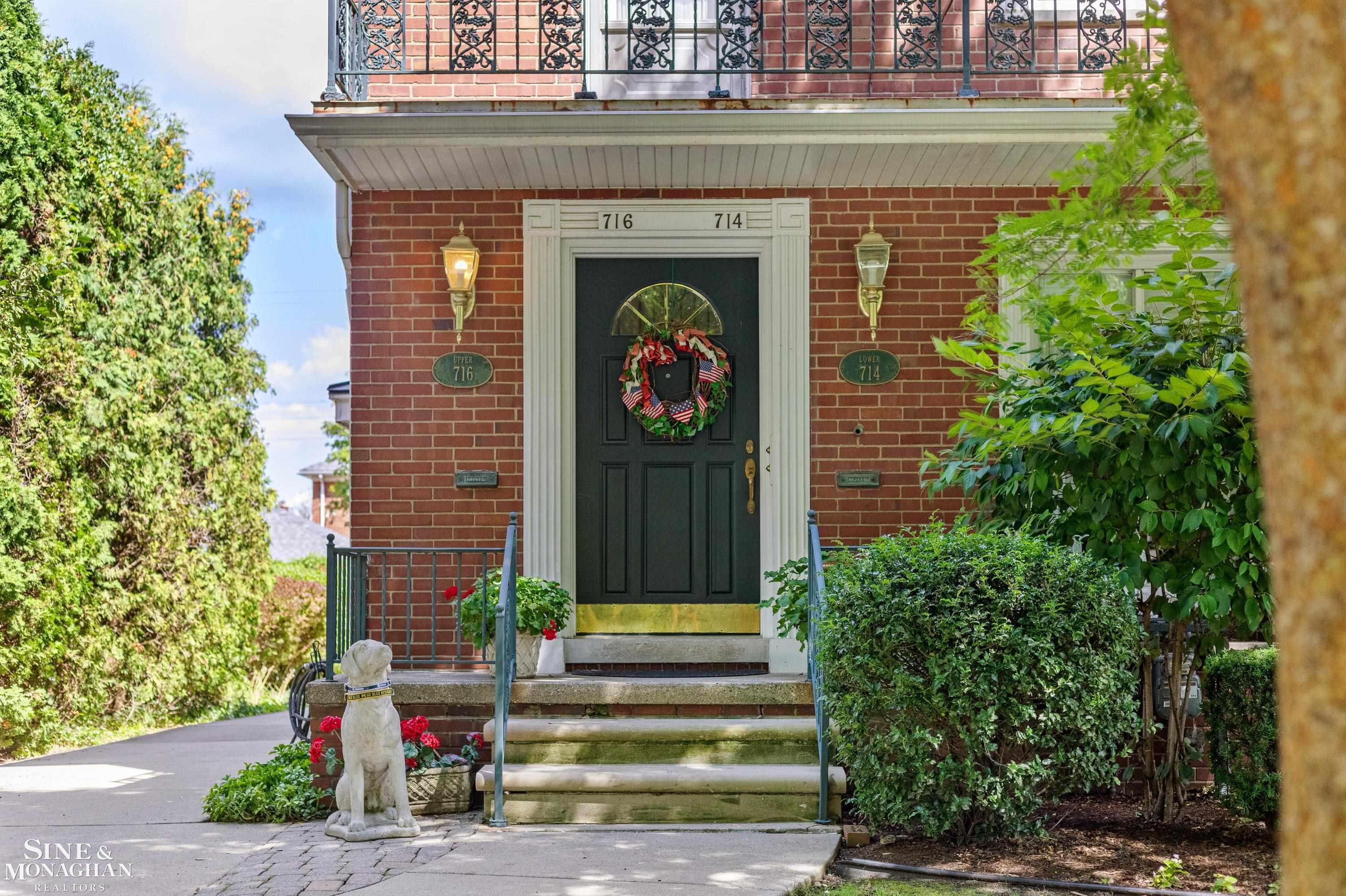 716 Trombley Road Grosse Pointe, MI 48230 - Photo 2 of 97