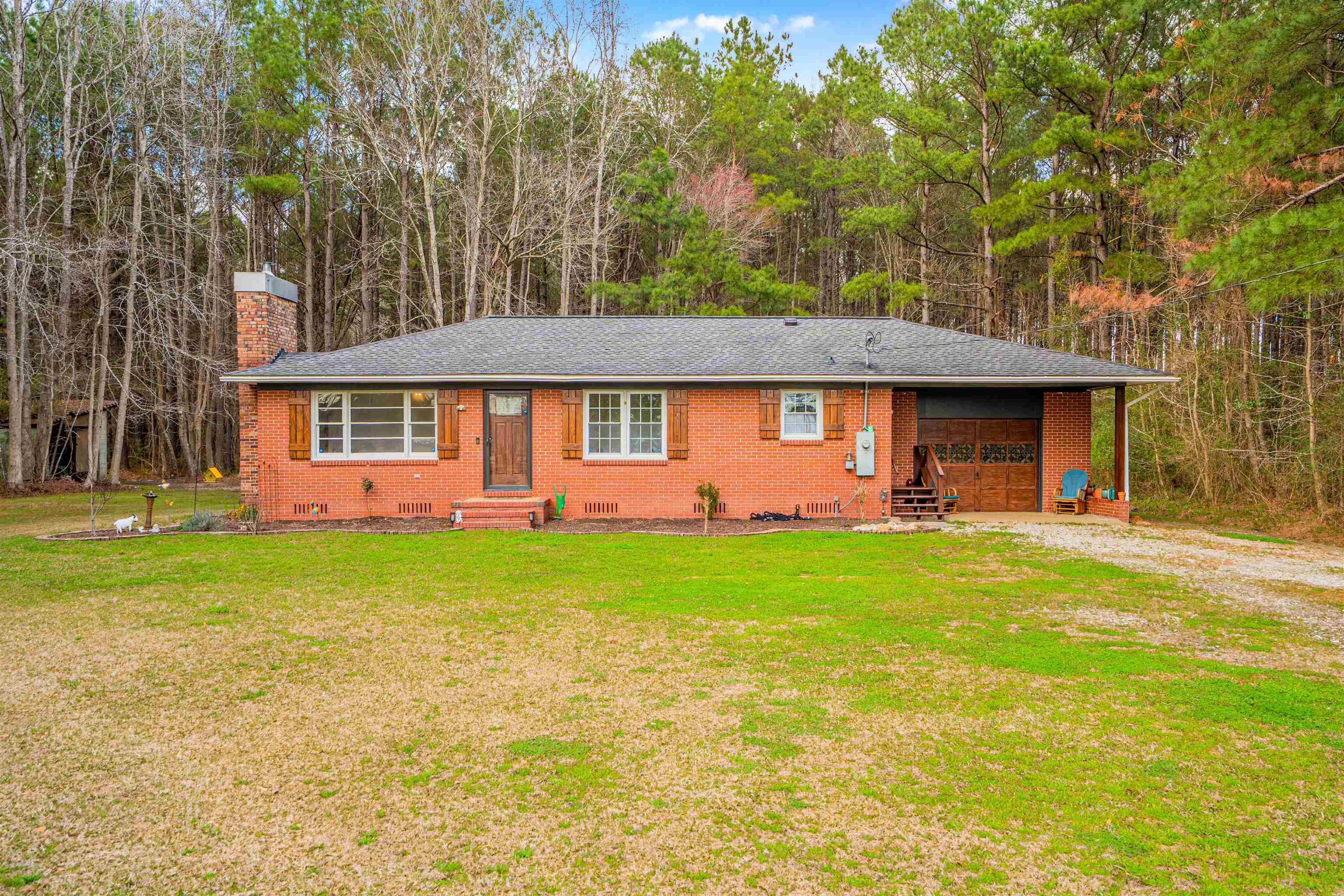 316 County Rd S-22-45 Hemingway, SC 29554 - Photo 8 of 39