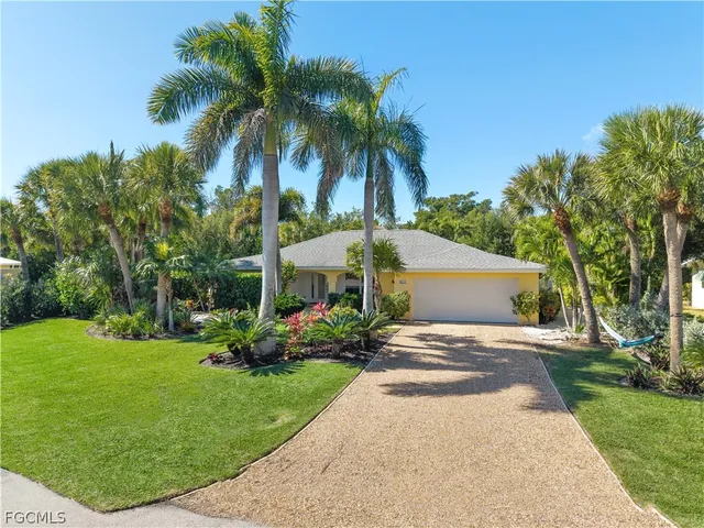 $1,089,000 | 1103 Captains Walk Street, Sanibel, FL 33957
