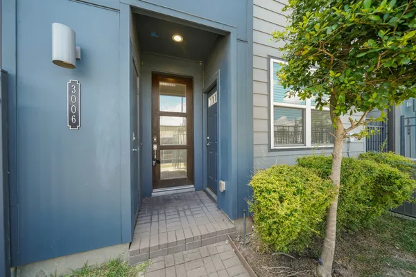 $2,449 | 3006 Charline, Houston, TX 77054