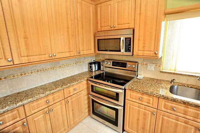 22260 Tempo Way Boca Raton, FL 33428 - Photo 14 of 34 22260 Tempo Way Boca Raton FL-small-013-