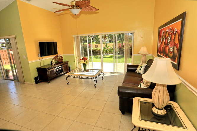22260 Tempo Way Boca Raton, FL 33428 - Photo 4 of 34 22260 Tempo Way Boca Raton FL-small-010-
