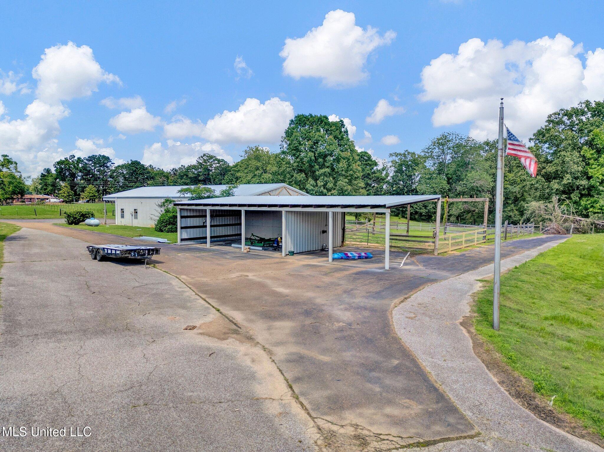 3260 Peyton Road Coldwater, MS 38618 - Photo 27 of 84 15-web-or-mls-DJI_0497