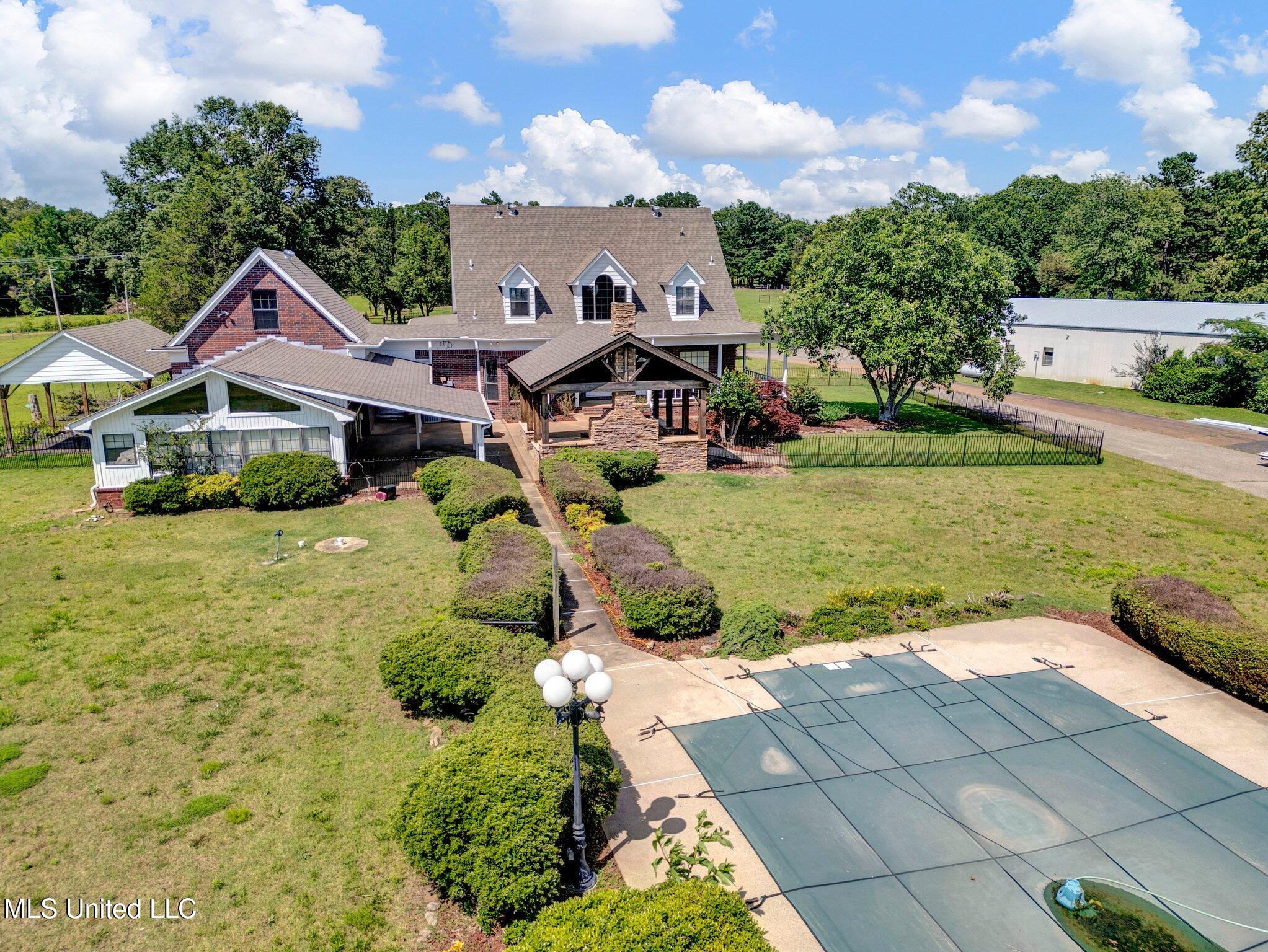 3260 Peyton Road Coldwater, MS 38618 - Photo 34 of 84 22-web-or-mls-DJI_0532