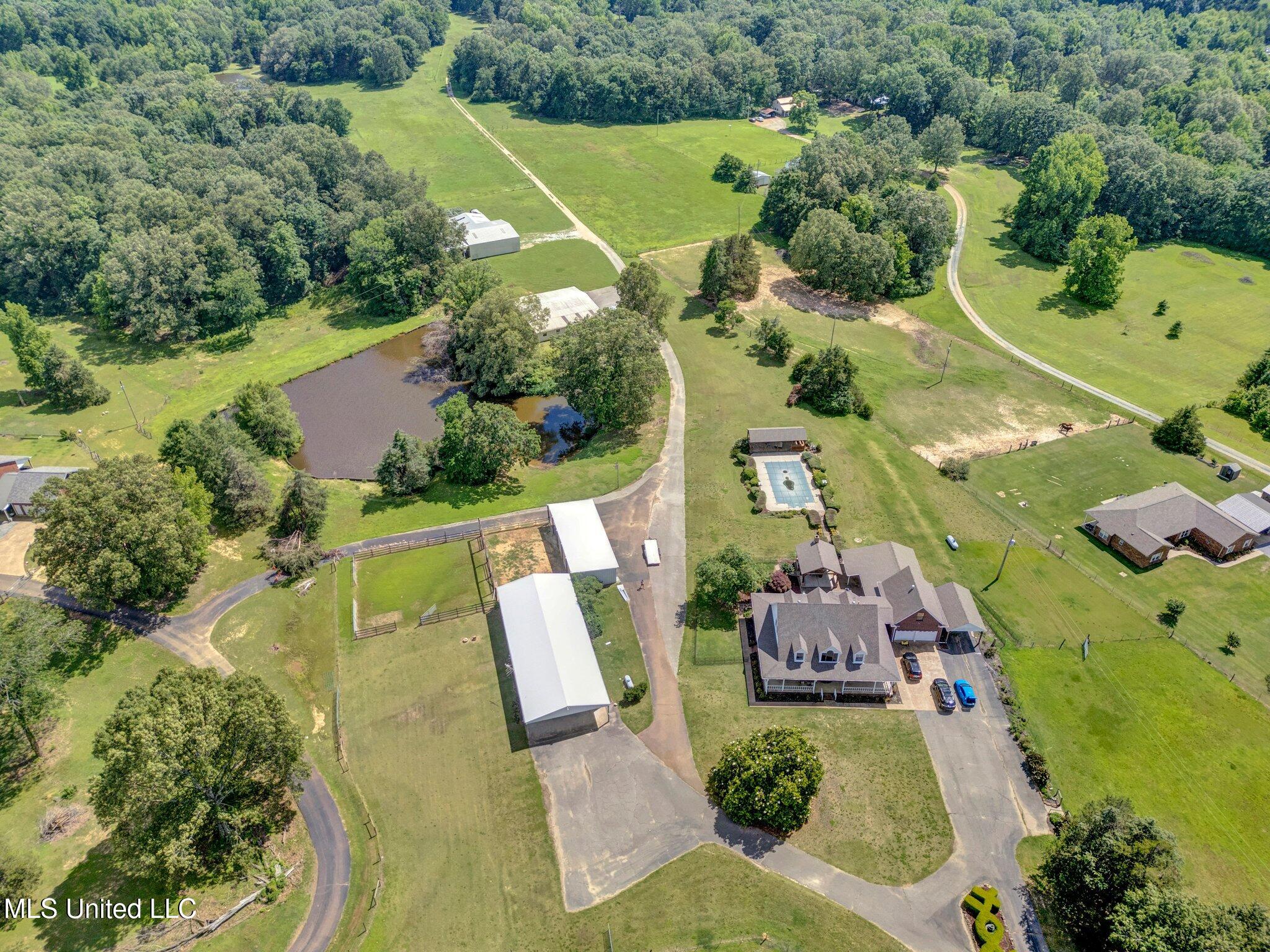 3260 Peyton Road Coldwater, MS 38618 - Photo 37 of 84 25-web-or-mls-DJI_0547