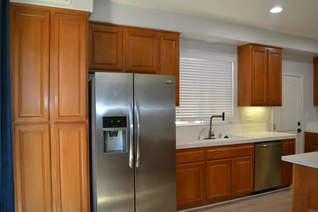 $689,000 | 34592 Wintersweet Lane, Winchester, CA 92596