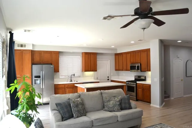 $689,000 | 34592 Wintersweet Lane, Winchester, CA 92596