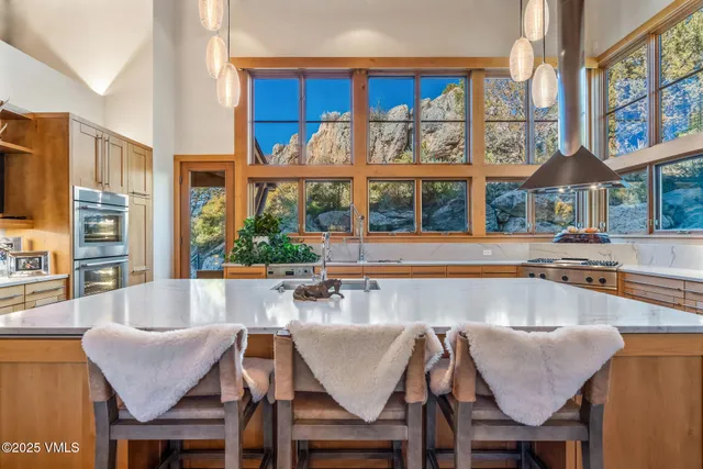 $9,000,000 | 664 Beard Creek Trail, Edwards, CO 81632